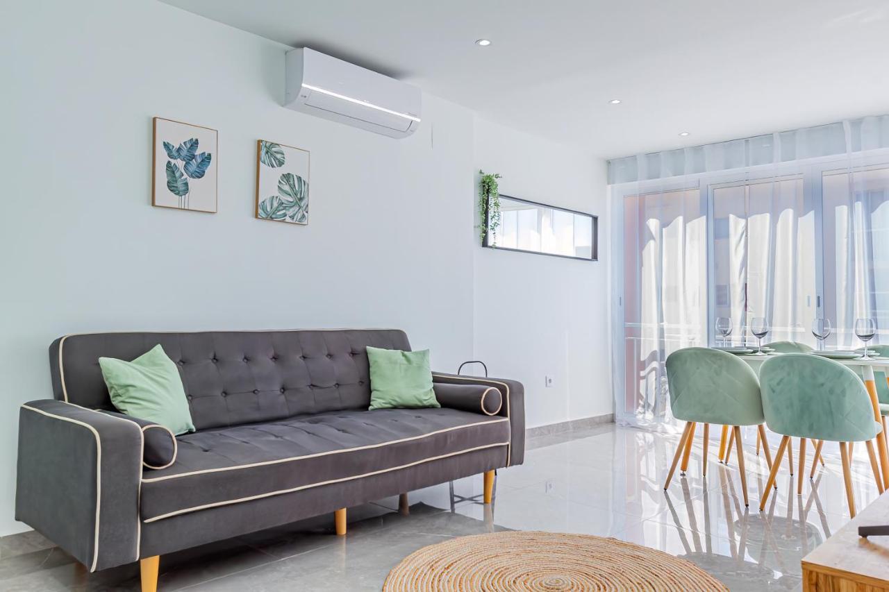 Virginia Levante Beach Apartments ベニドルム エクステリア 写真