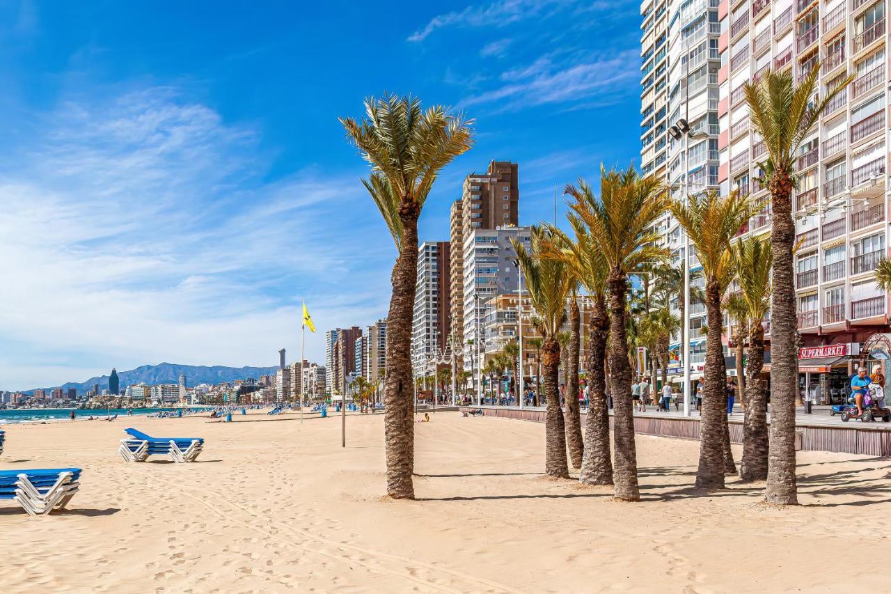 Virginia Levante Beach Apartments ベニドルム エクステリア 写真