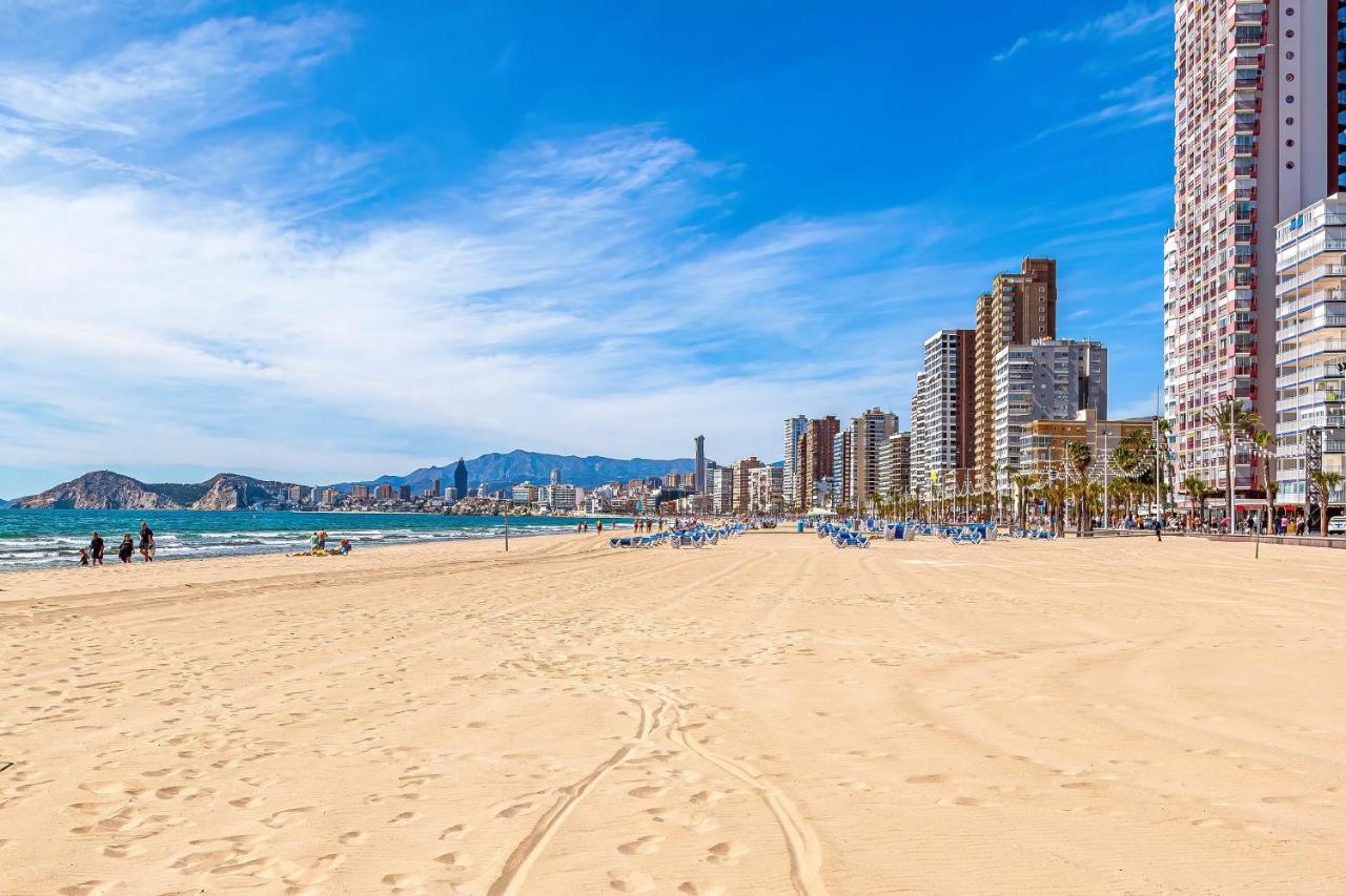 Virginia Levante Beach Apartments ベニドルム エクステリア 写真