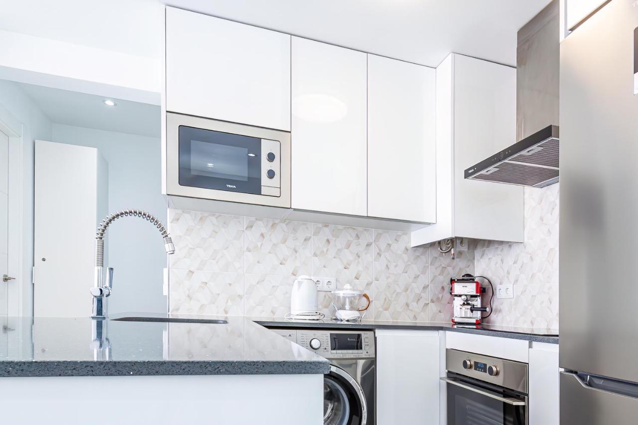 Virginia Levante Beach Apartments ベニドルム エクステリア 写真