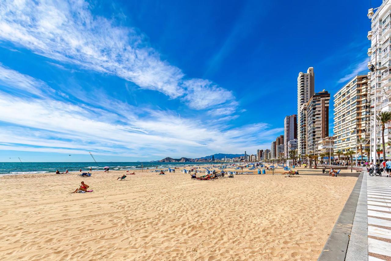 Virginia Levante Beach Apartments ベニドルム エクステリア 写真